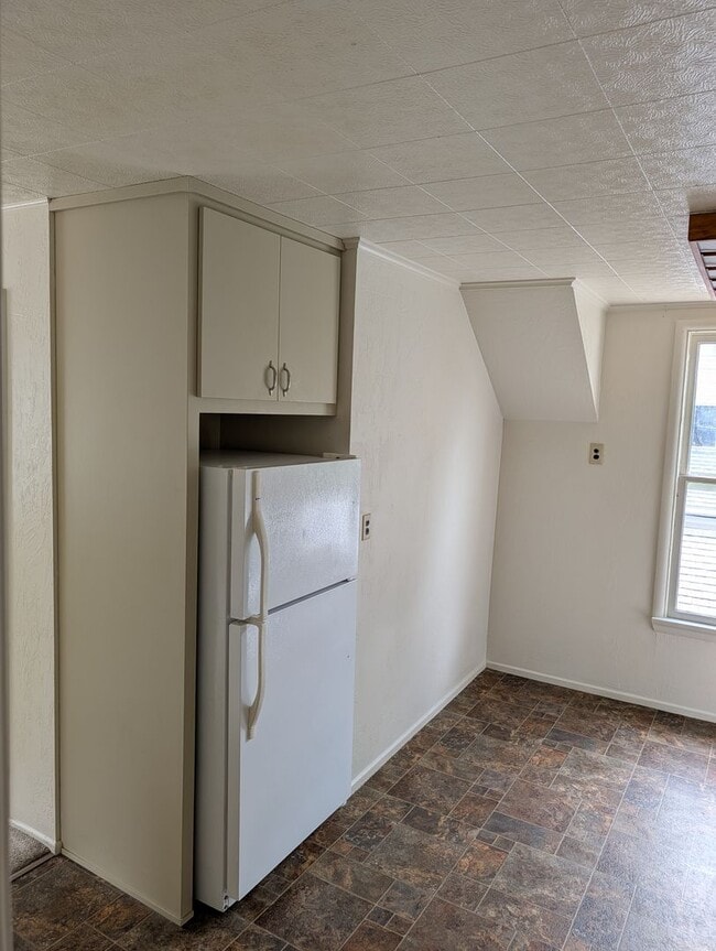 Photo - 124 Newtown St Unit #2