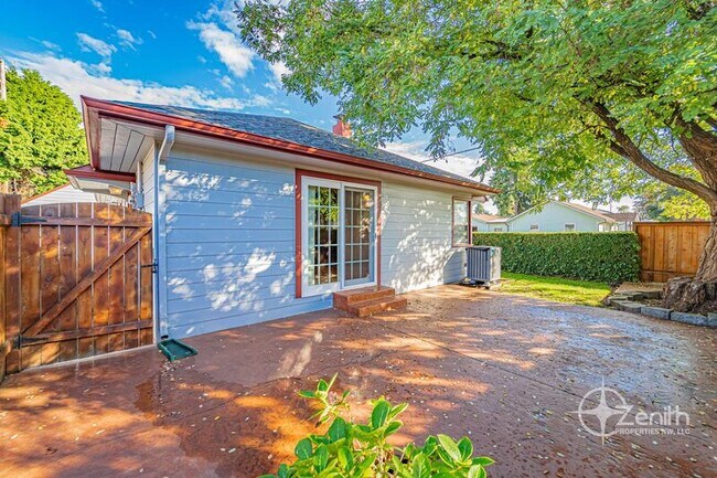 Photo - 2502 Fairmount Ave