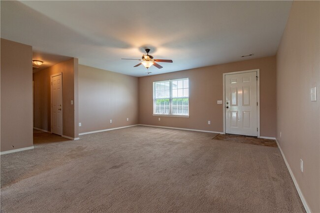 Photo - 1230 Bo Ln