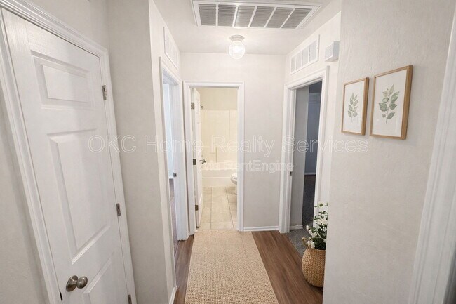 Photo - 2424 NW 161st St