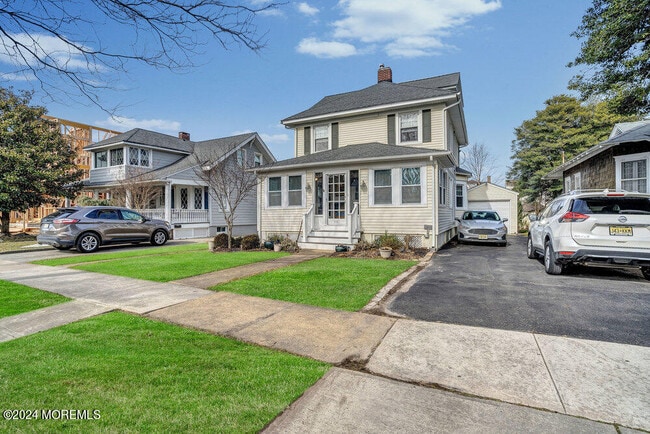111 Beacon Blvd