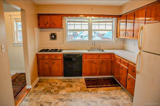 Photo - 2233 Private Dr