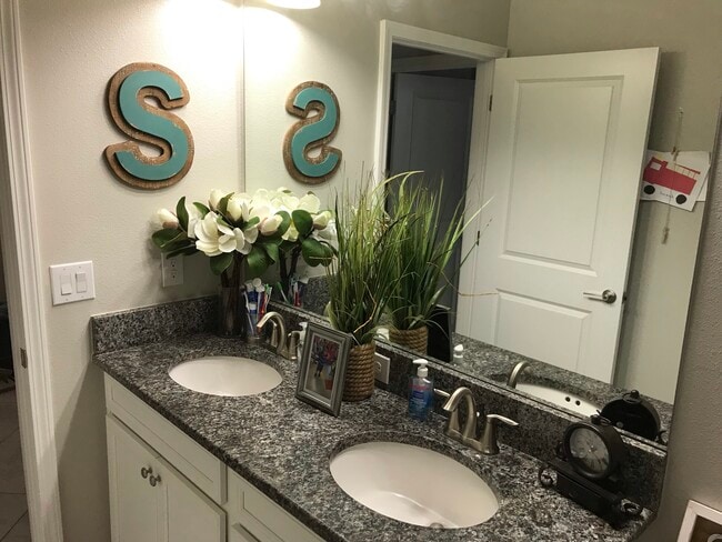 Photo - 7245 Wash Island Dr