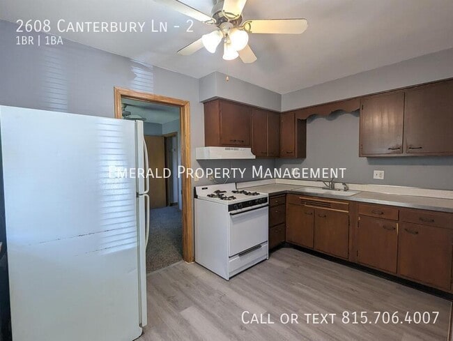 Photo - 2608 Canterbury Ln Unit 2