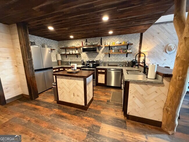 Photo - 85 Dixieland Ln