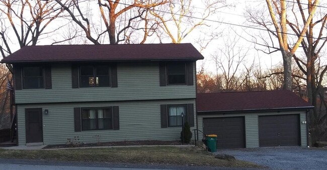 Photo - 550 Union Avenue Ext