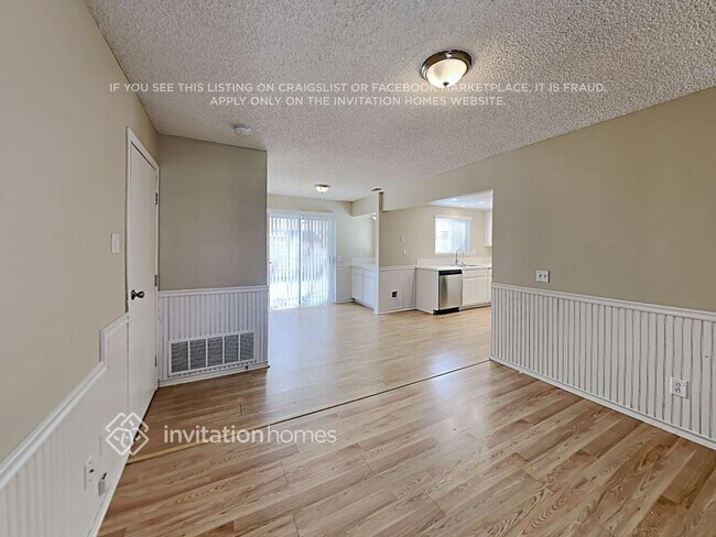 Photo - 11516 Shugart Way