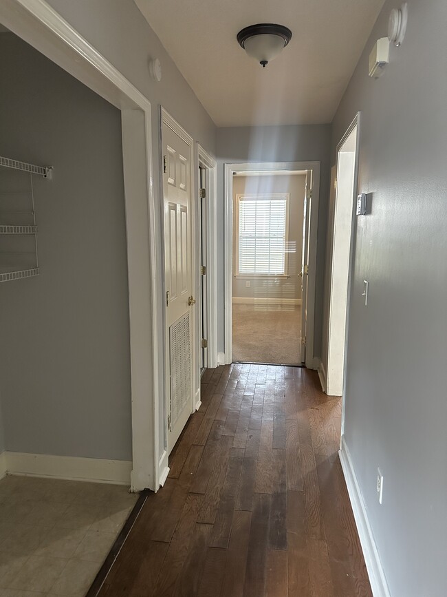 Building Photo - 104 Camellia Ct Unit 104 Rental