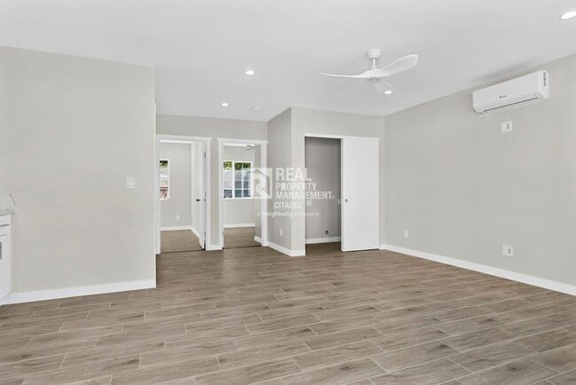 Photo - 940 E Anahurst Pl Casa