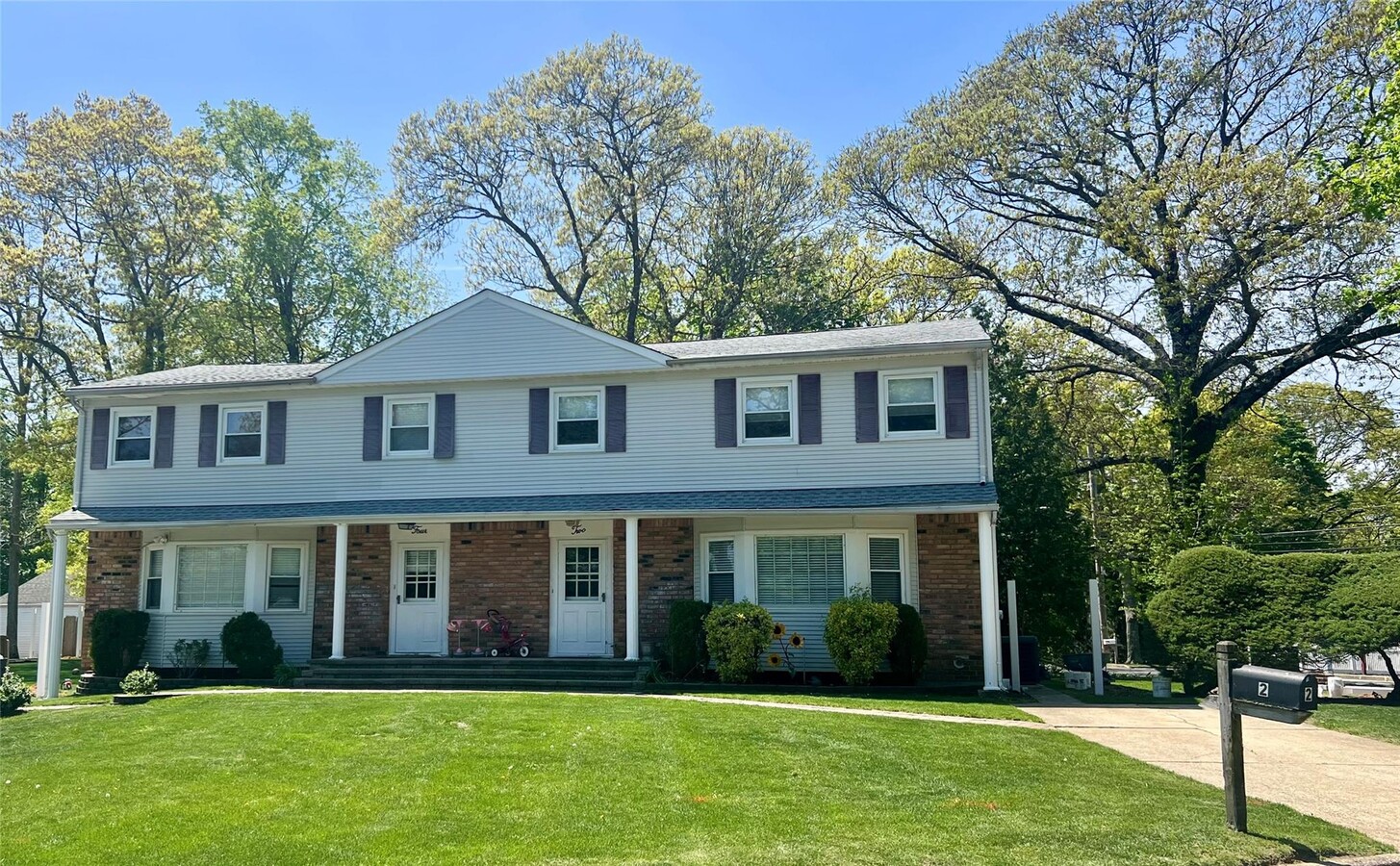 Photo - 2 Sundale Ct Townhome