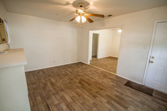 Photo - Close to Local Amenities and Downtown