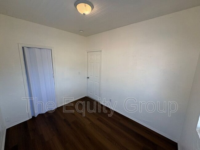 Photo - 326 S L St Unit A