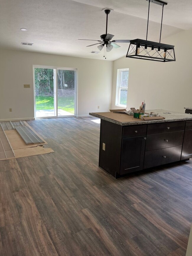 Photo - 3 Bedroom, 2 Full Bath- Duplex on Benner Pike Bellefonte