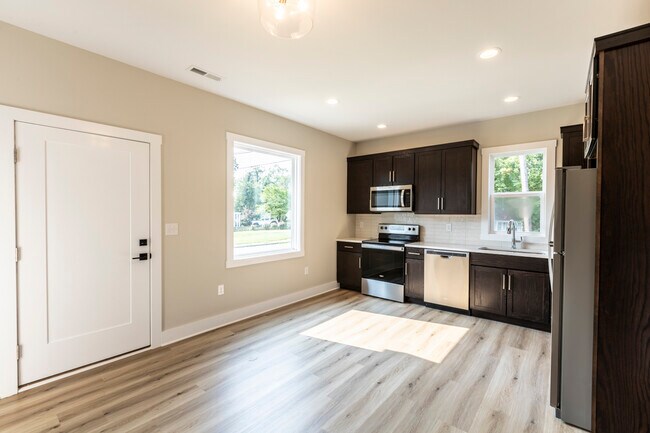 Photo - Shamrock Village