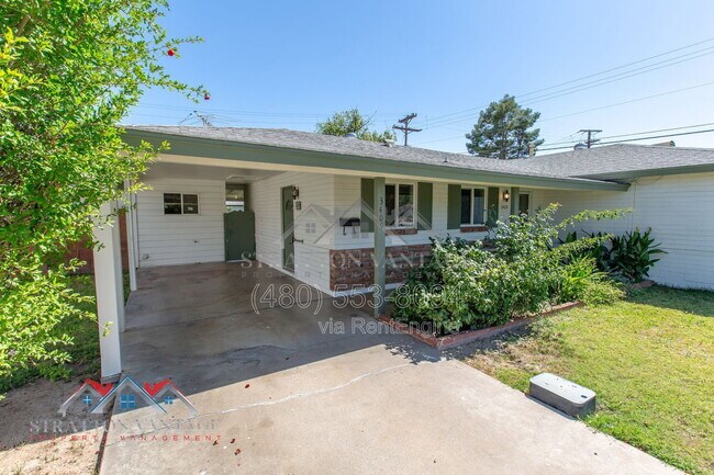 3409 E Indianola Ave