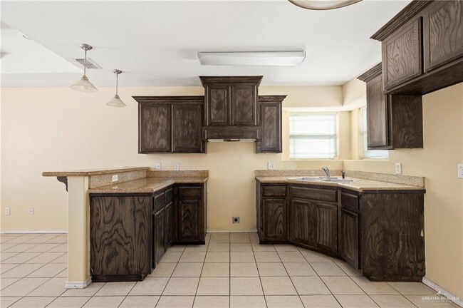 Photo - 10 W 2nd St Unit A