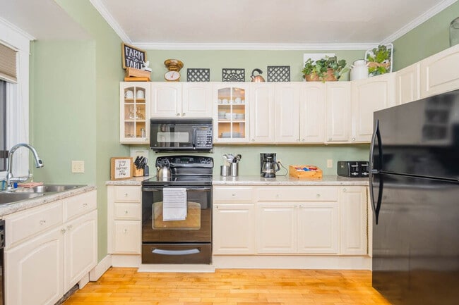 Photo - 609 S State St Unit ID1061651P