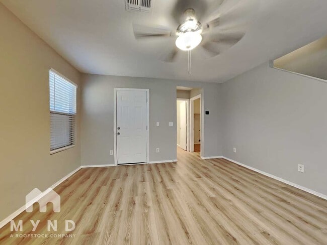 Photo - 11529 W Flores Dr