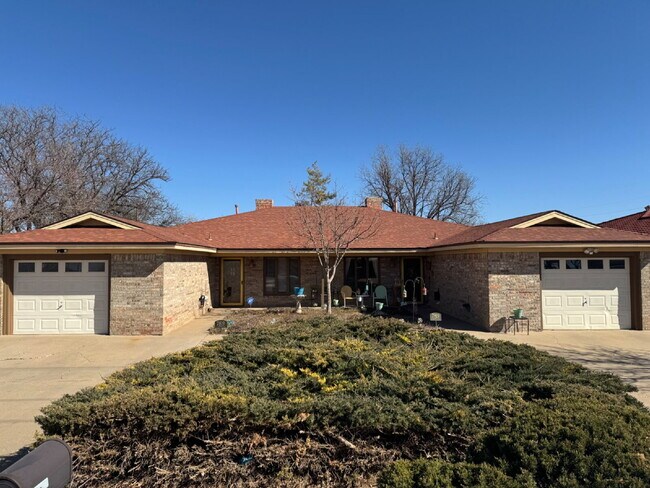 Photo - Beautiful Duplex Located Conveniently on Memphis Ave Unit A