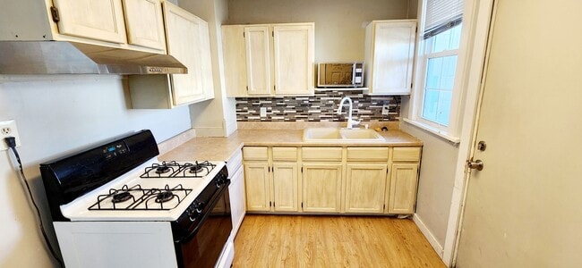 Photo - 134 Prospect St Unit 1