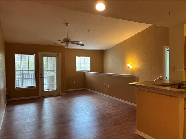 7411 Vista Way Unit 203