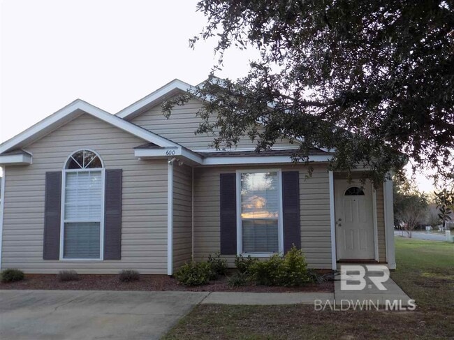Photo - 600 Westchase Ct S Apartment