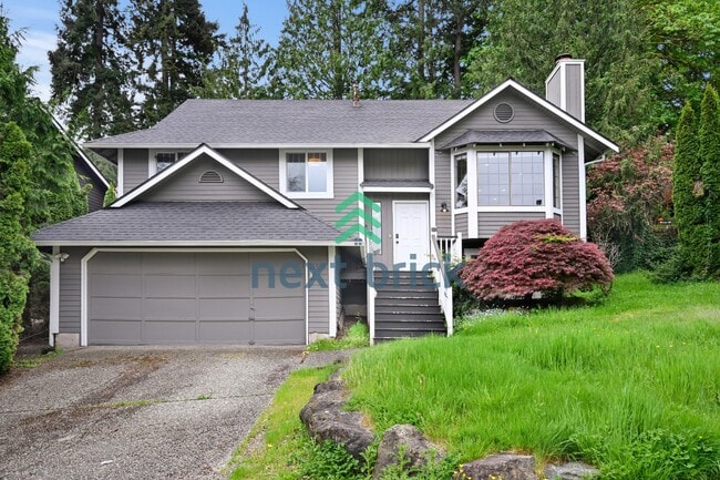 Building Photo - Move-In Ready 4 Bedroom Home in Prime Bellevue Location