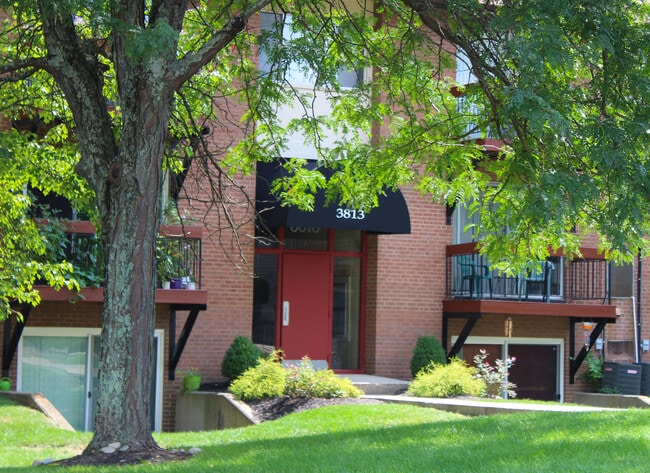 Fox Run Apartments