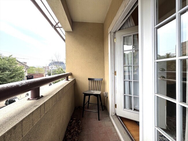 Photo - 22 Bow St Unit 2