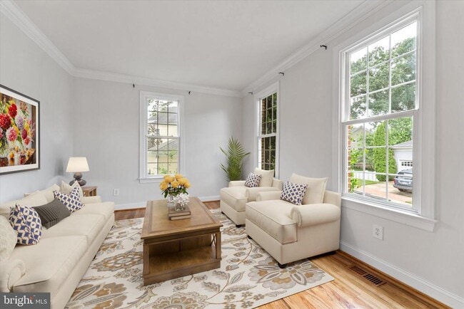 Photo - 116 Desales Dr