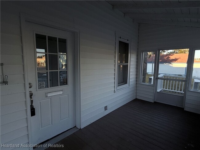 Photo - 326 Lemon Ave House