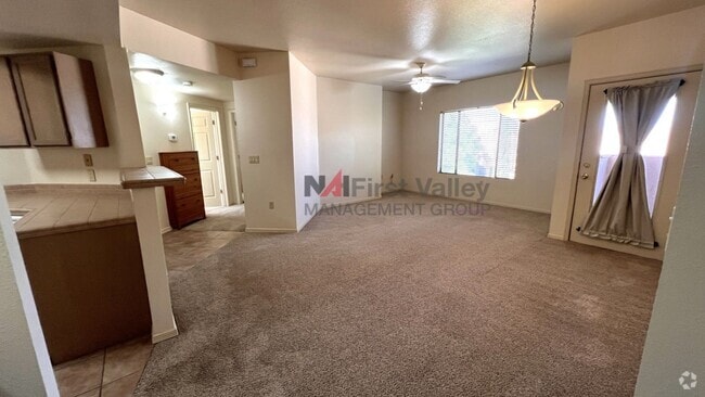 Building Photo - 2 Bedrooms, 2 Baths Rental