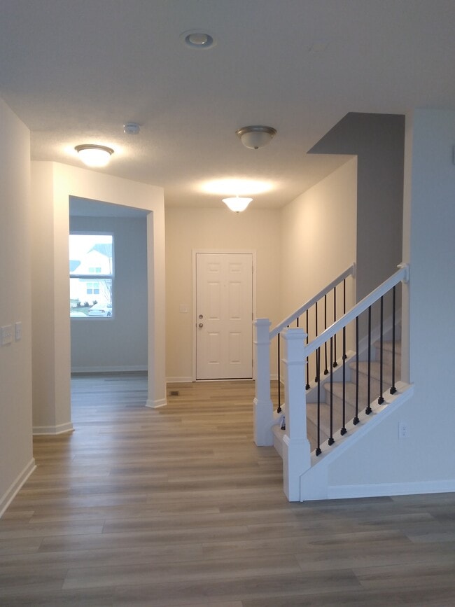 Photo - 410 Cottontail Ct