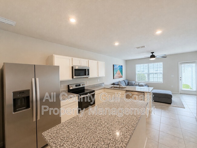 Photo - 14273 Crimson Ave