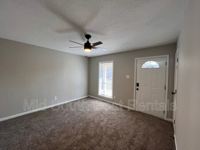 Photo - 4279 Coventry Dr