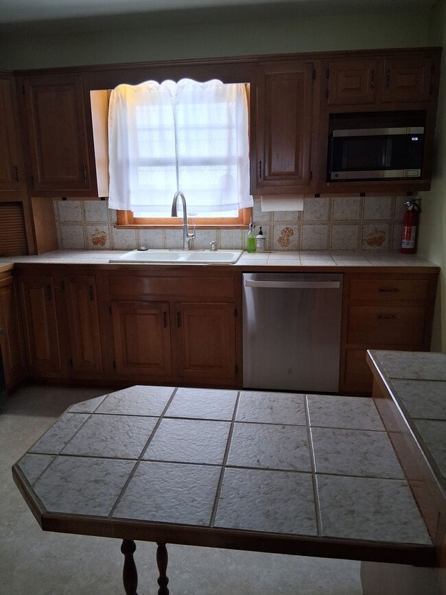 Photo - 3BR/ 2.5 Bath  Single Family Home in  Northside Neighborhood