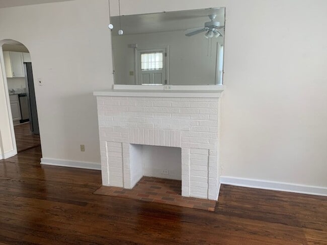 Photo - Newly Renovated 3 bedroom, 2.5 bath home