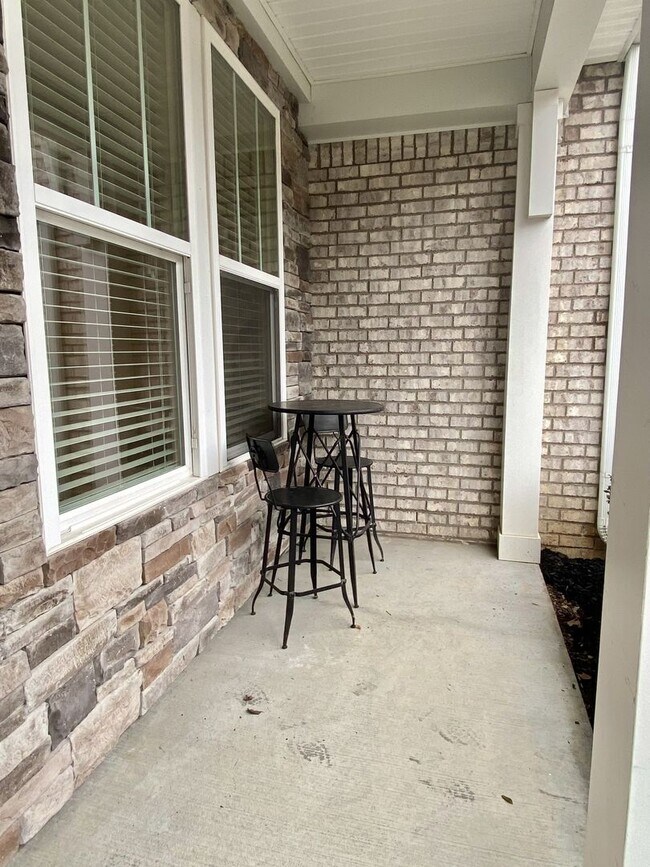 Photo - Mt Juliet TN Contemporary townhome located in the desirable Nichols Vale Community!