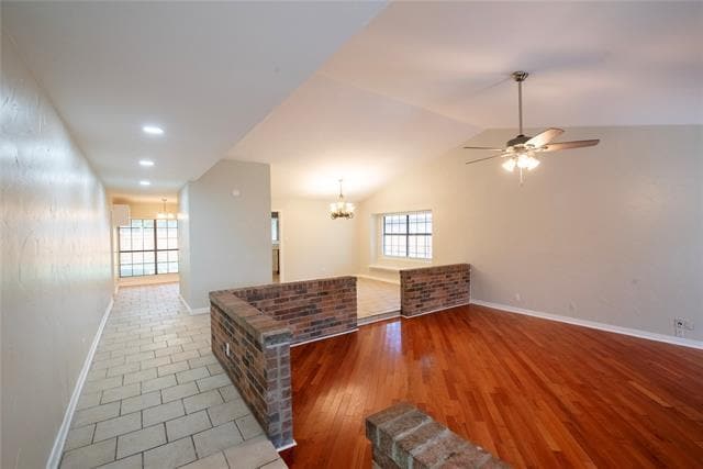 Photo - 4216 Wayfaring St