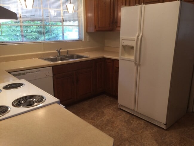 Photo - 2557 Wheeless Rd