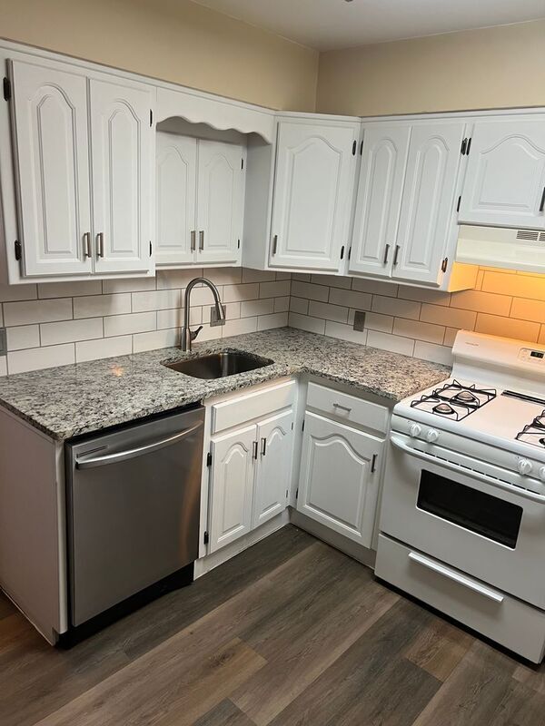 Photo - 2129 S Delaware Ave