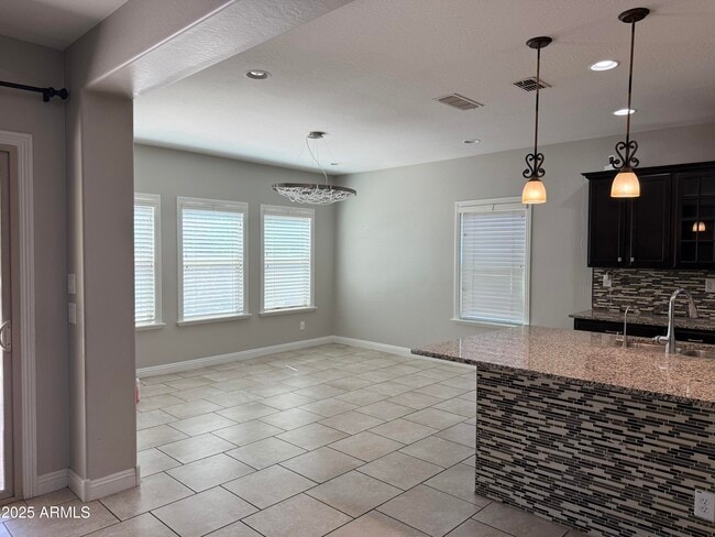 Photo - 1843 W Fetlock Trail