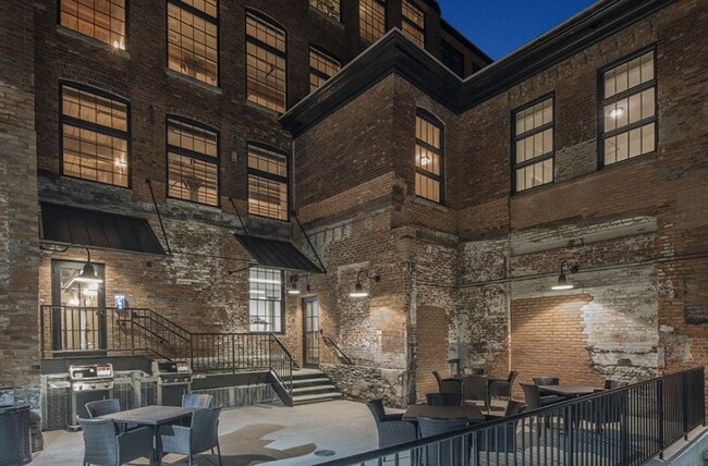 Photo - Oak Knitting Mill Apartments – Franklin Square Available