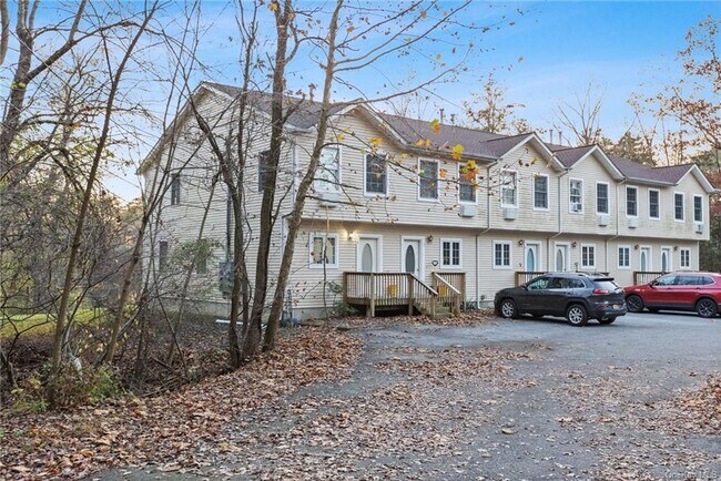 Photo - 22 Lake Lodge Dr Unit 1