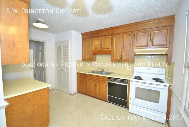 Photo - 5 W Princeton Cir Cir Unit 6