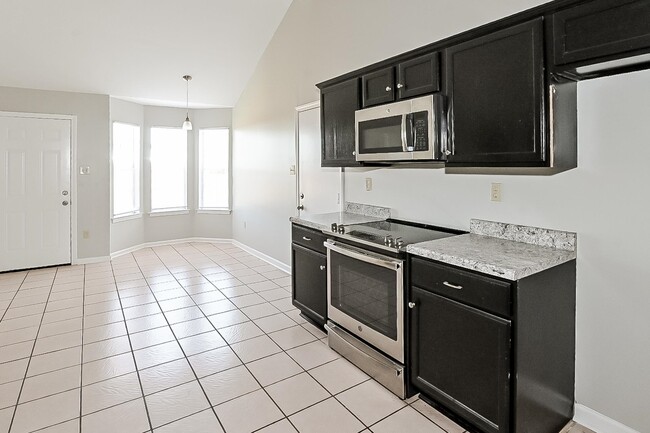 Photo - 6464 Elmwood Cove