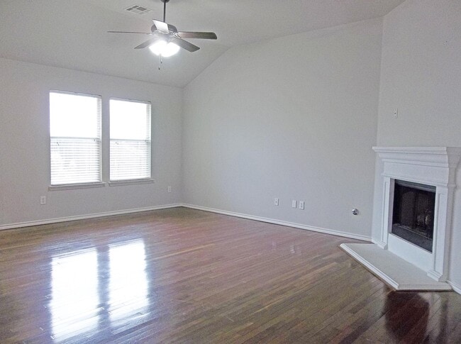 Photo - 110 Fossil Trail Casa