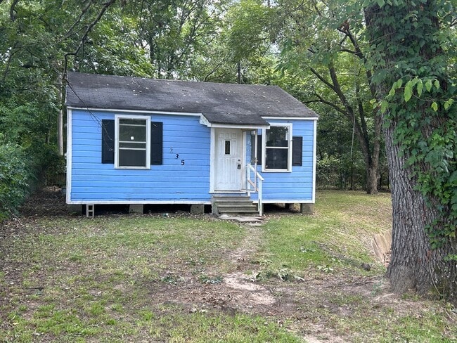 Photo - 235 E 74th St House