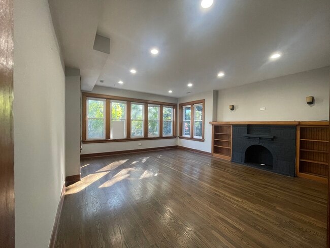 Photo - 2252 N Monticello Ave Unidad 2