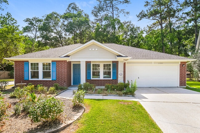 Building Photo - 21882 Pinewilde Ct Rental